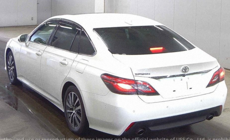 Toyota Crown 2020