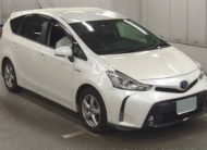 Toyota Prius Alpha 2020